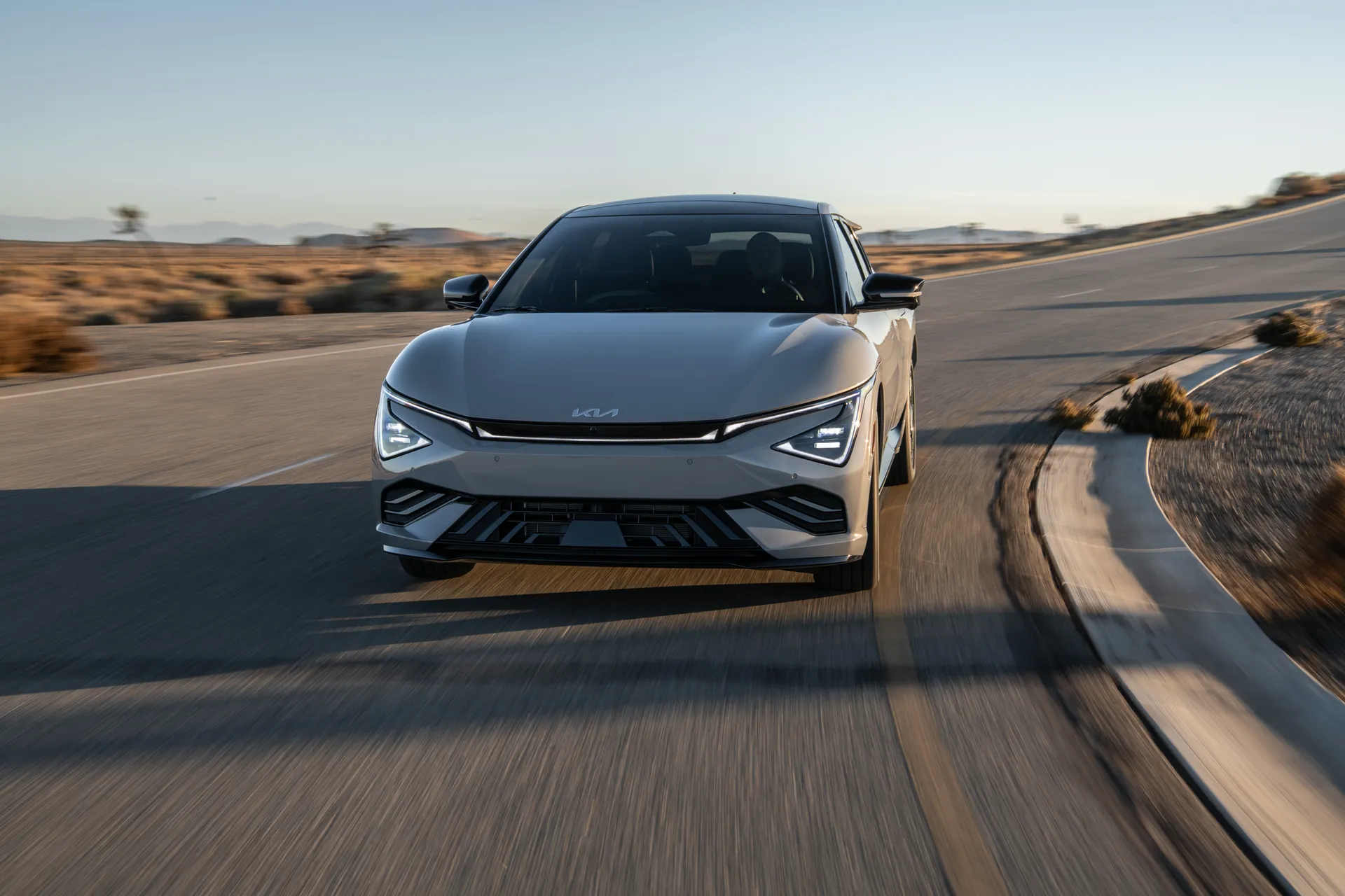 The 2026 Kia EV6 Is Now *Much* Cheaper, But There’s a Catch (If You Like the Fast One, At Least)