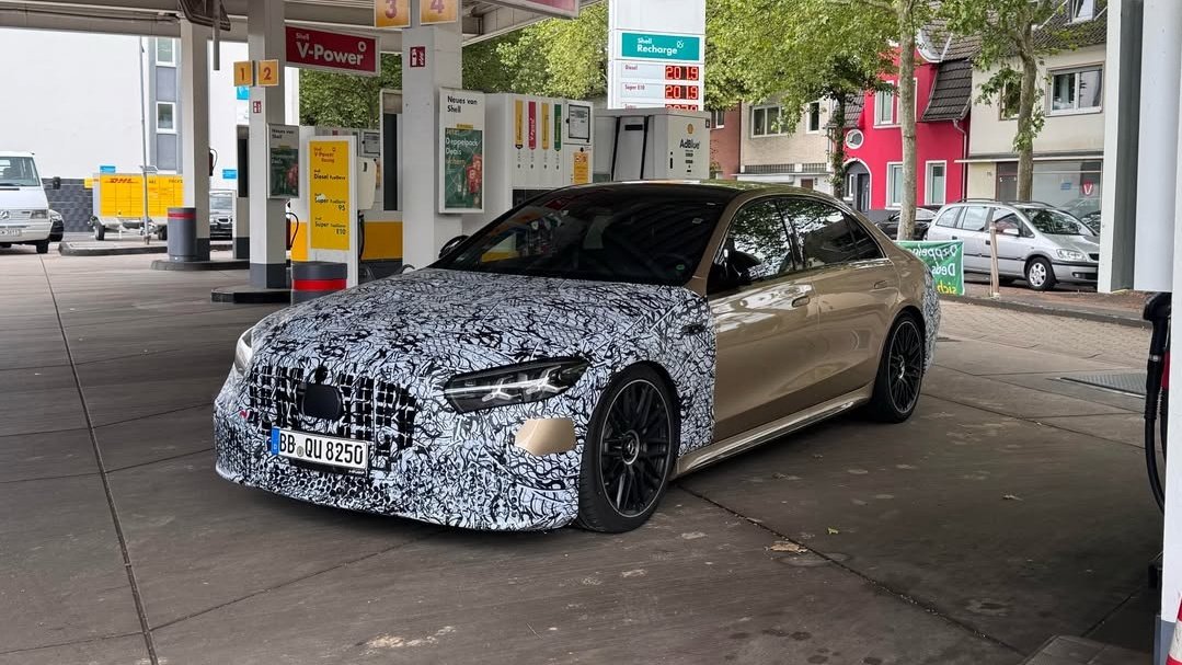 2027 Mercedes-AMG S63 spotted in a striking golden exterior finish