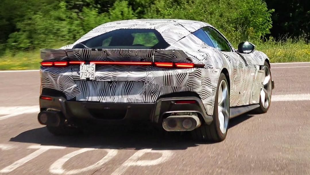 Ferrari 12Cilindri VS prototype spotted giving out a few key details